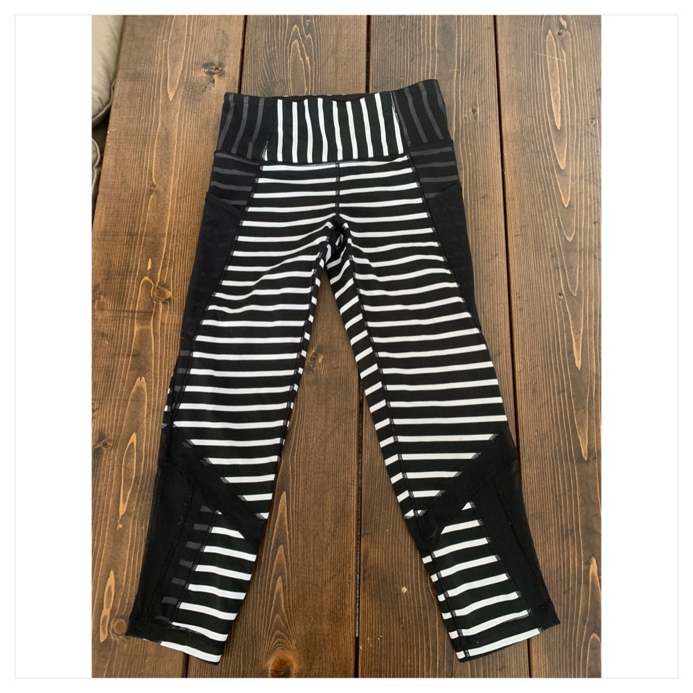 Size 12 Ivivva leggings ankle length